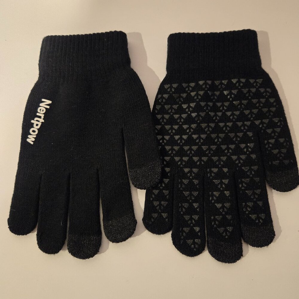 Nertpow touch screen  Anti-Slip Winter Gloves For Adults Black  New